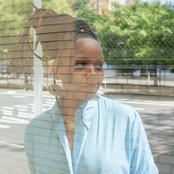 Matana Roberts - List pictures