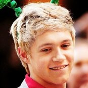 Niall Horan - List pictures