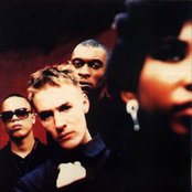Massive Attack - List pictures