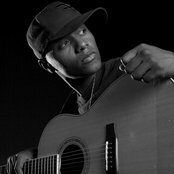 Javier - List pictures