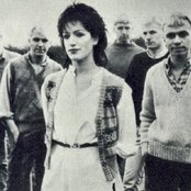 Mobiles - List pictures