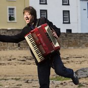 King Creosote - List pictures