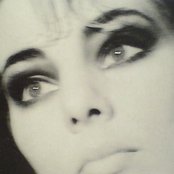 Sandra - List pictures