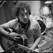 Albert Hammond, Jr. - List pictures