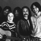 Crosby Stills Nash & Young - List pictures