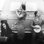 Be Good Tanyas - List pictures