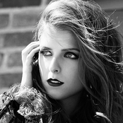 Anna Kendrick - List pictures