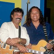Cecilio & Kapono - List pictures