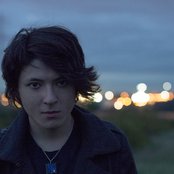 Paul Thomas Saunders - List pictures