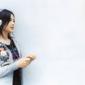 Yui - List pictures