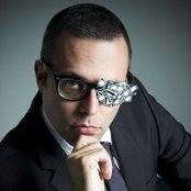 Frankie Hi-nrg Mc - List pictures