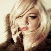 Elle King - List pictures