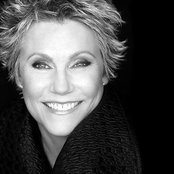 Anne Murray - List pictures