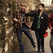 Middle Brother - List pictures