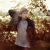 Adrian Lux - List pictures