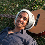 Armandinho - List pictures