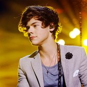 Harry Styles - List pictures