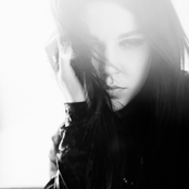 Beatrice Eli - List pictures