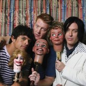 Queens Of The Stone Age - List pictures