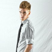 Colton Dixon - List pictures