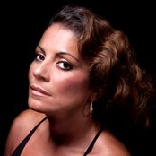 Lisa Lisa - List pictures