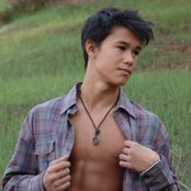 Booboo Stewart - List pictures