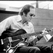 Howard Roberts - List pictures