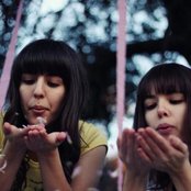 Summer Twins - List pictures