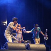 S.a.r.s. - List pictures