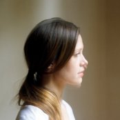 Lia Ices - List pictures