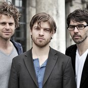 Colin Vallon Trio - List pictures