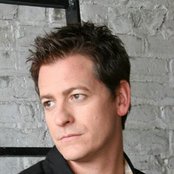 Gil Grand - List pictures