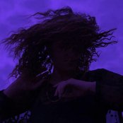 Empress Of - List pictures