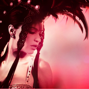 Mia Martina - List pictures