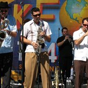 Big Bad Voodoo Daddy - List pictures