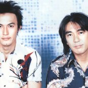 B'z - List pictures