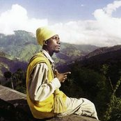 Sizzla - List pictures