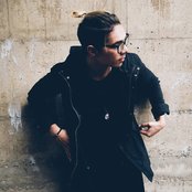 William Singe - List pictures
