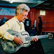 John Hammond - List pictures