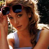 Delta Goodrem - List pictures