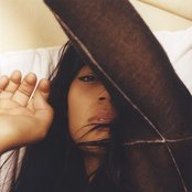 Kwamie Liv - List pictures