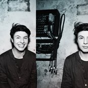 Jamie Woon - List pictures