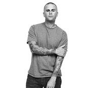 Jamie Walters - List pictures