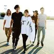 Grouplove - List pictures