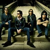 Stone Temple Pilots - List pictures