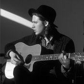 Jamie N Commons - List pictures