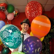 Matt Giraud - List pictures