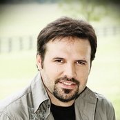 Mark Wills - List pictures