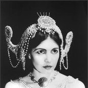 Lene Lovich - List pictures