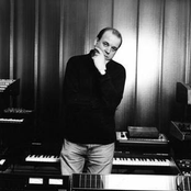 Craig Armstrong - List pictures